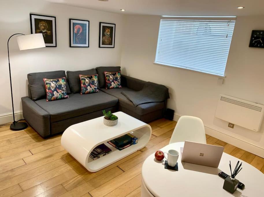 Modern, Period Property With Parking - Located Near Uni, Hospital & Town Centre Reading Eksteriør billede